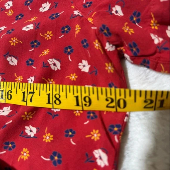 Madewell Novel Tie-Front Top in Red Prairie Posies Floral print Medium - Picture 10 of 13